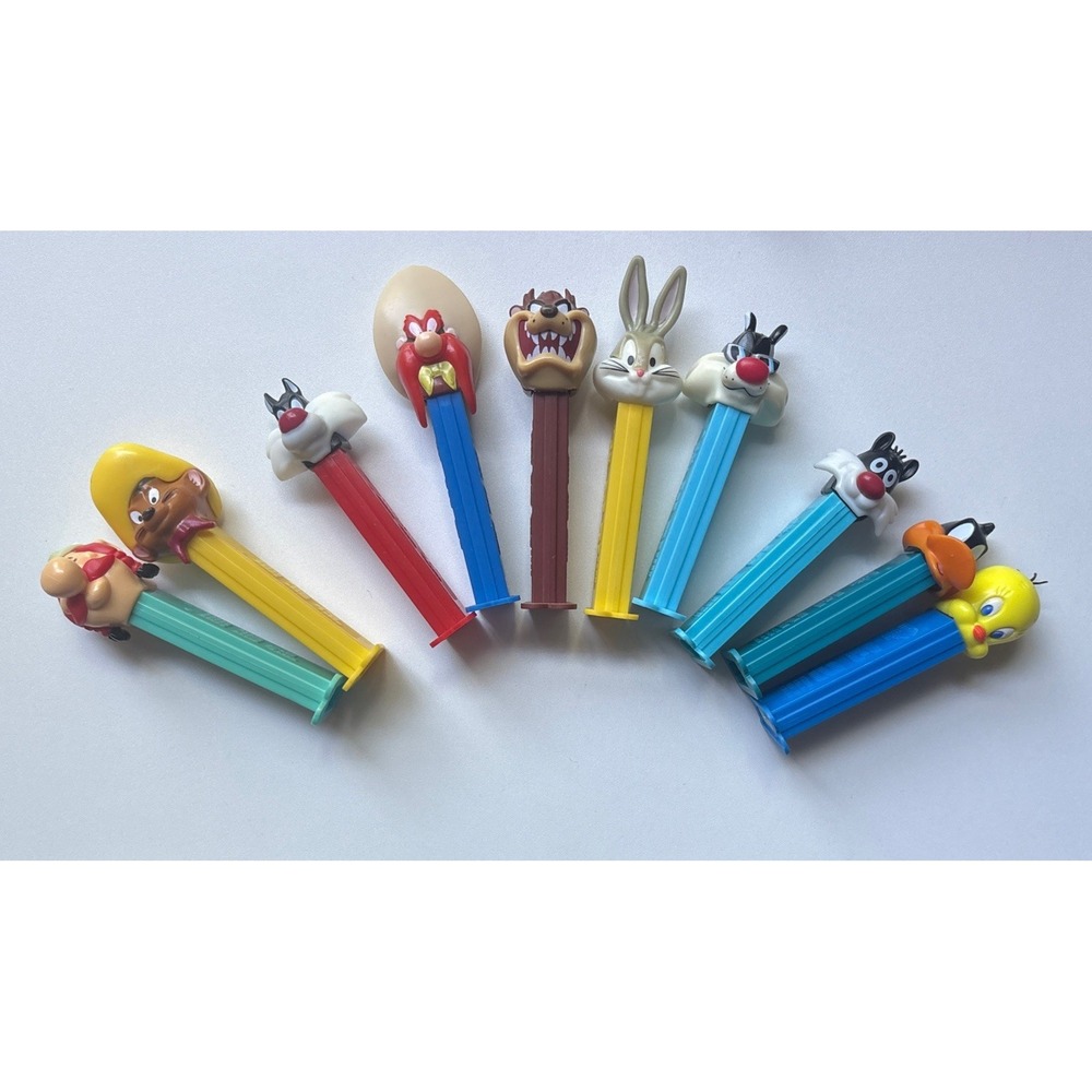 LOT-10 Vintage Pez Dispensers Looney Tunes Bugs Bunny Sylvester Tweety Speedy